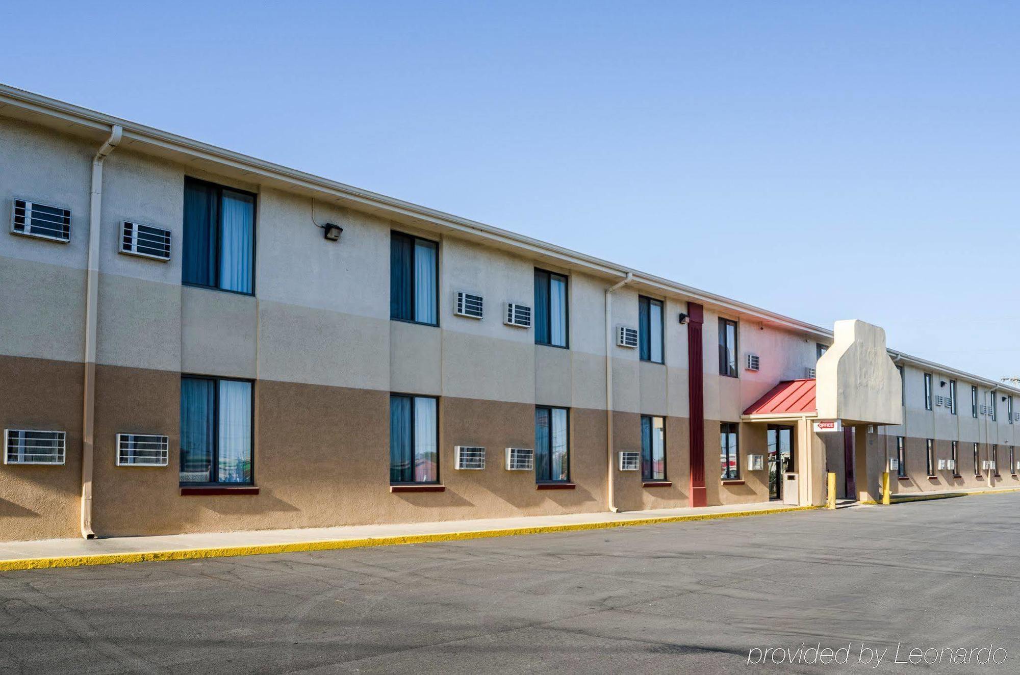 Econo Lodge Interstate 35 Exit 183 Ottawa Exterior photo